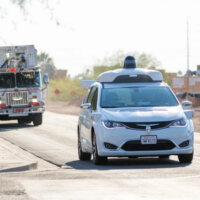 Waymo to customers: “Completely driverless Waymo cars are on the way”