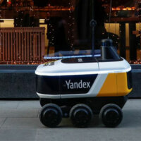 Robot mail: Russian Post teams up with Yandex to deliver parcels in Moscow