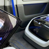 Baidu unveils autonomous vehicle without steering wheel